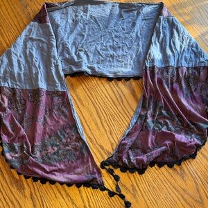 Ardene Burgundy and Gray Scarf with Black Accents